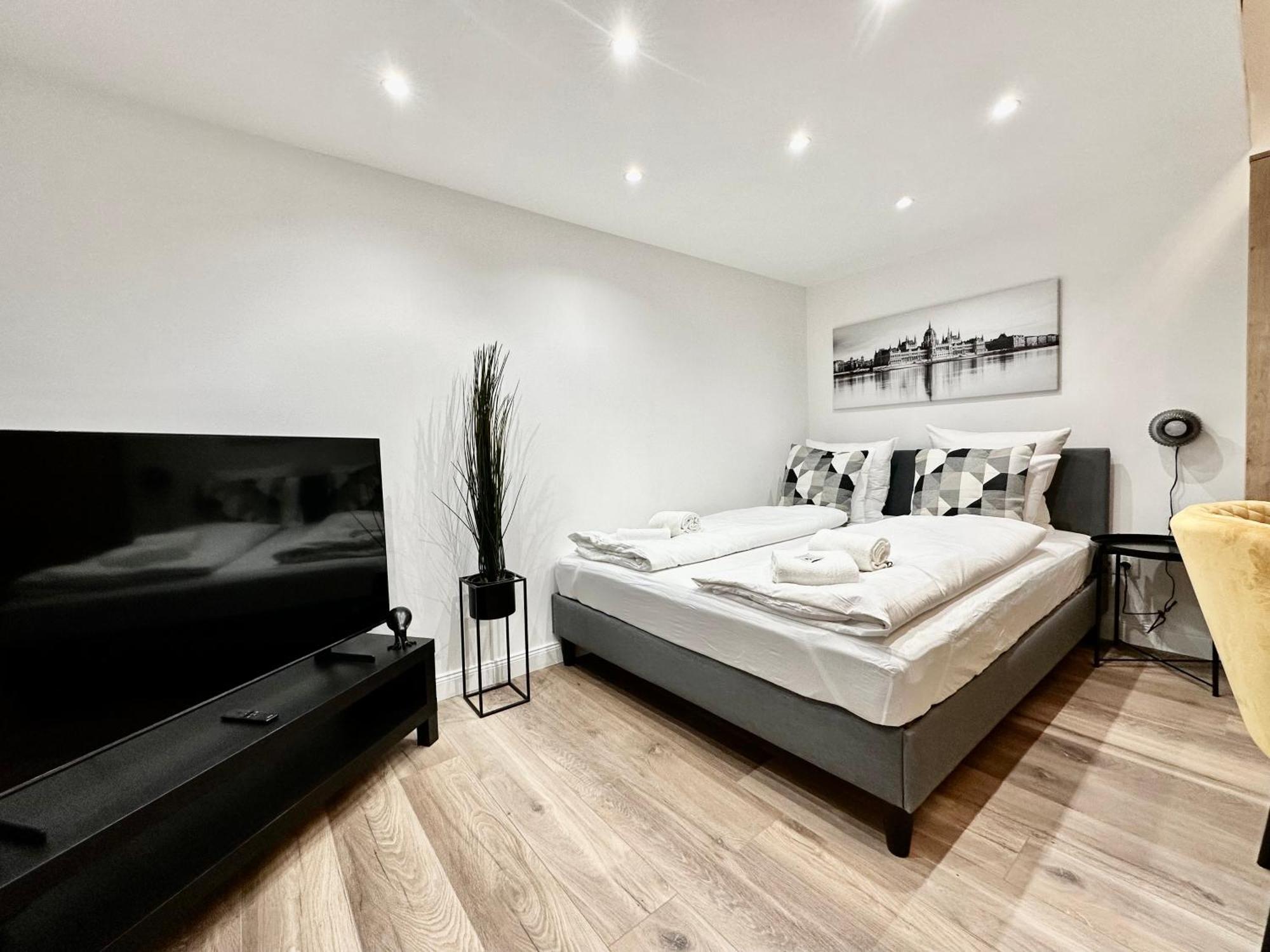 Premium Apartment By Hi5- Brody Street Budapest Exterior foto